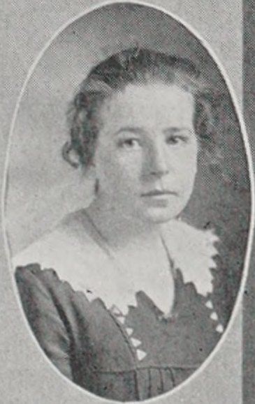 Yearbook portrait of Grace A. Cunningham, Cambridge High and Latin School, class of 1919