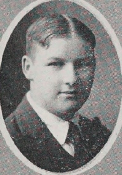 Yearbook portrait of Chester Higley, Cambridge High and Latin School, class of 1922