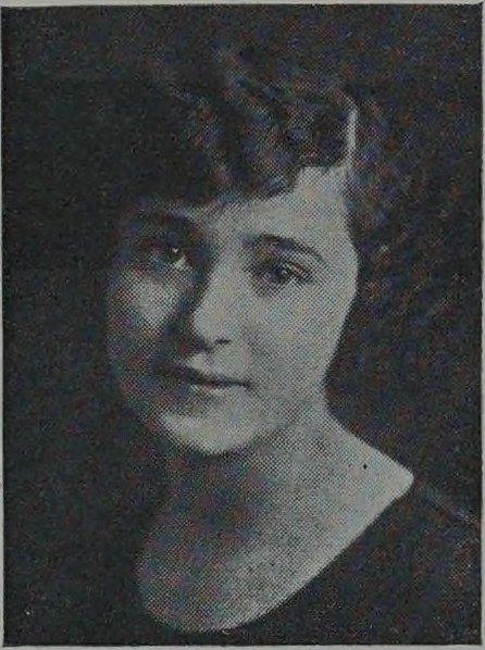 Yearbook portrait of Dora Rubin, Cambridge High and Latin School, class of 1924