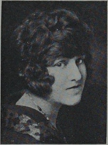 Yearbook portrait of Minnie Hurwitz, Cambridge High and Latin School, class of 1924