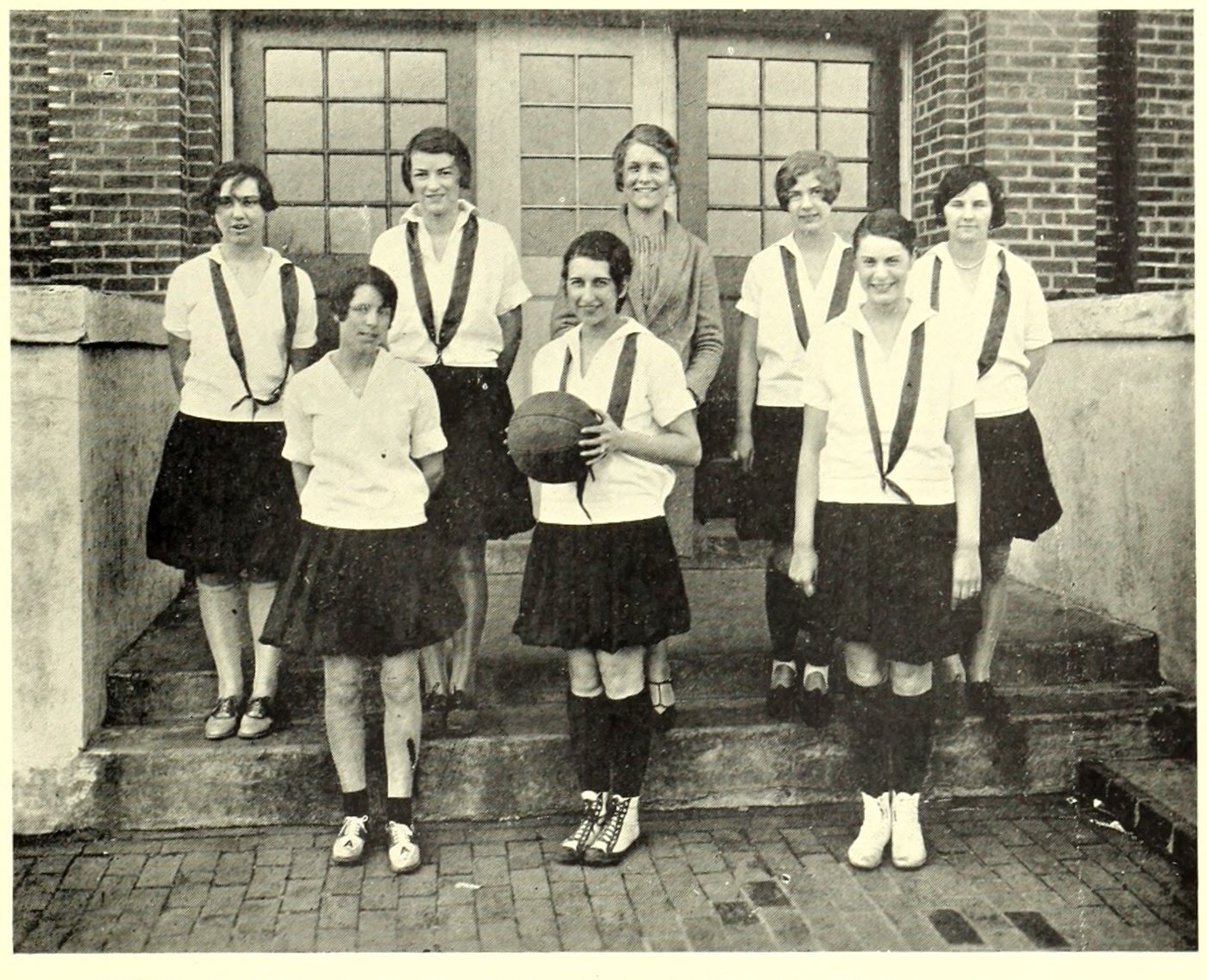 Basketball, Arlington High School, 1929