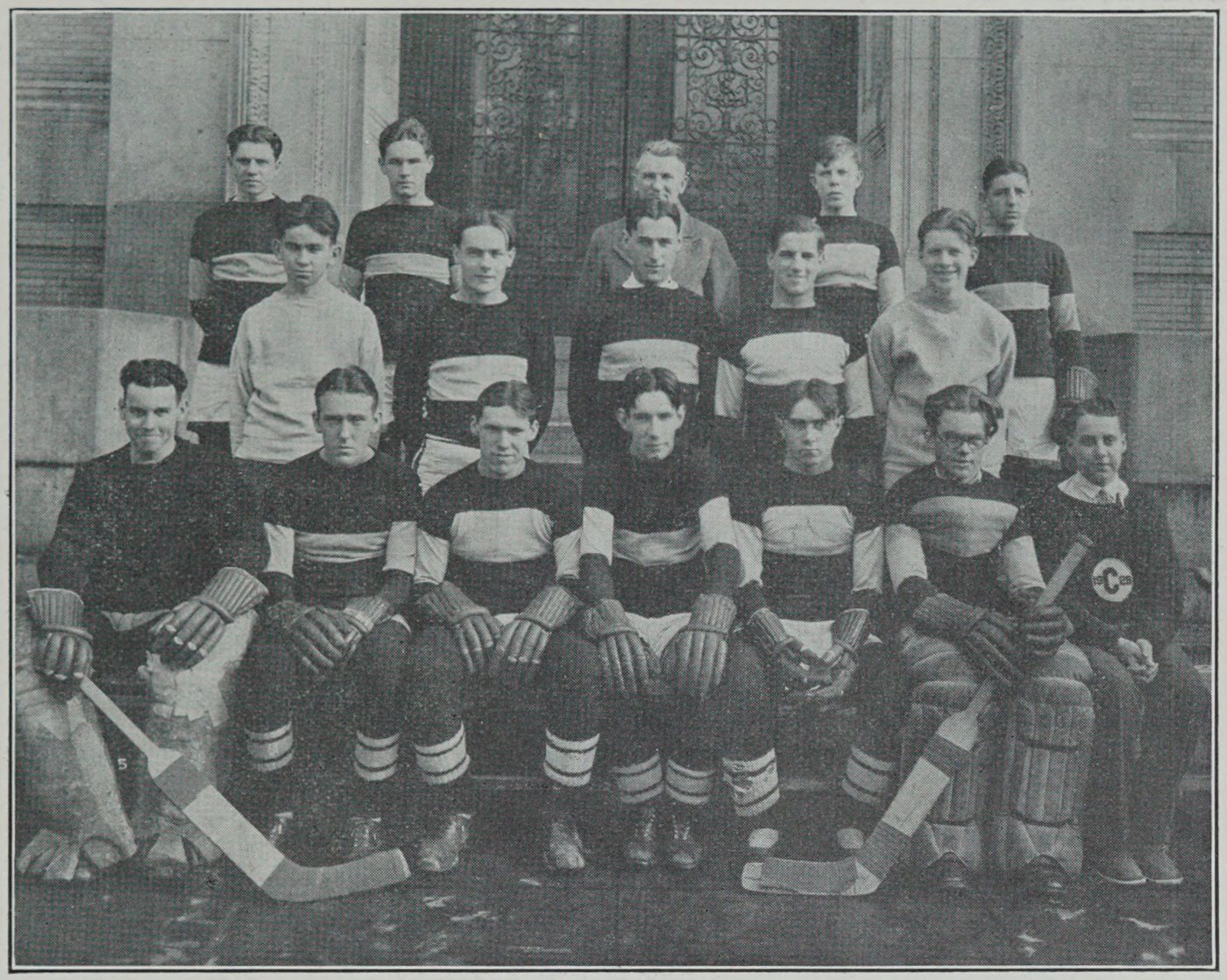 Hockey, Cambridge High and Latin School, 1927