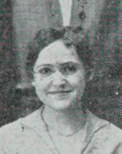 Isabel Patricia Brooks in the Klawhowjaha Bjustofe Club photograph, 1928