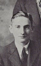 Solomon Isenstein in the Chess Team photograph, 1930